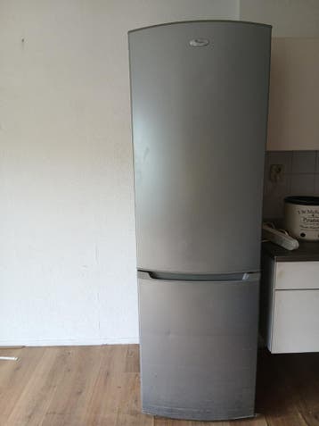 !!GRATIS!! Whirlpool Koelkast met Vriezer !!GRATIS!!