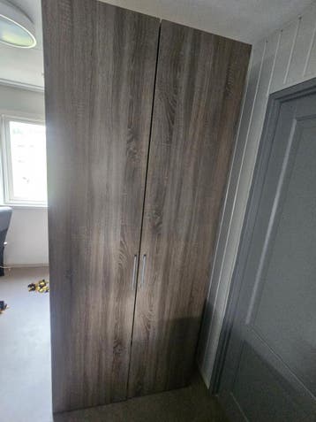 Kledingkast met lades en hangruimte - 236x100x60 cm
