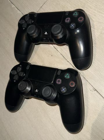 (Defect) 1 kapotte ps4 joystick (origineelV2) goed lezen