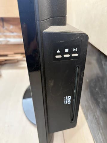 TV met ingebouwde DVD-speler - Gratis af te halen