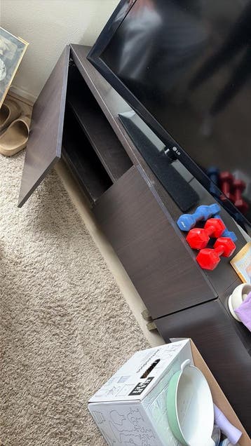 GRATIS OPHALEN IKEA Besta tv kast 2x bruin