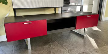Modern tv-meubel met 2 lades en RVS poten - 180x55x50cm