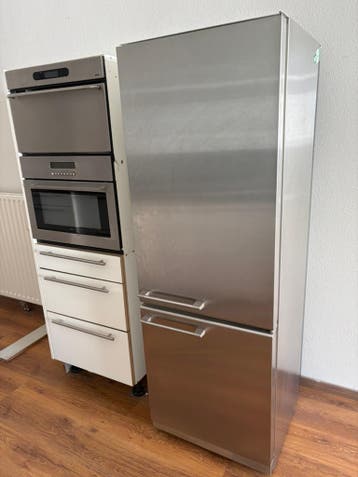 Gratks Koelkast met aparte vriezer - RVS look
