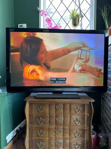 Gratis af te halen: goed werkende Panasonic plasma TV