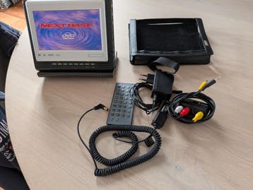Nextbase Auto DVD-speler met accessoires