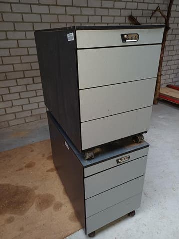 Bulo bureau ladekasten met slot, 2 stuks