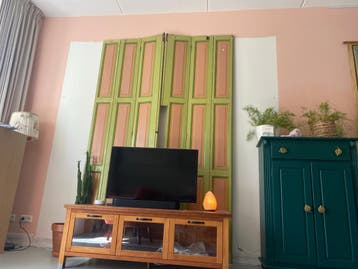 Decoratieve houten panelen / vouwdeuren