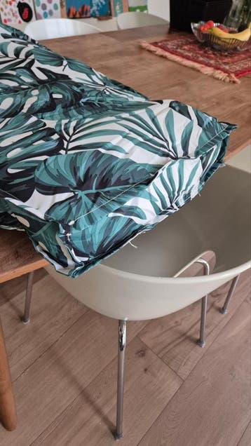 4 nieuwe VidaXL kussens, 100x48cm met tropische print