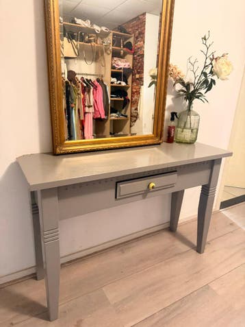 Gratis kastje/sidetable - op te halen wegens verhuizing