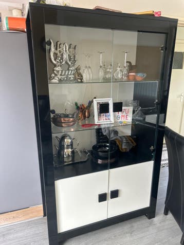Comfortabele 2-zitsbank met kussens