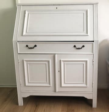 Secretaire