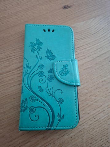 Turquoise iPhone hoesje met vlinderprint