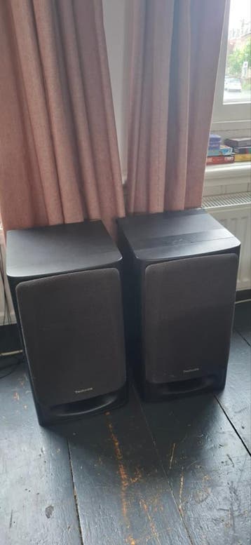 Technics Speakers