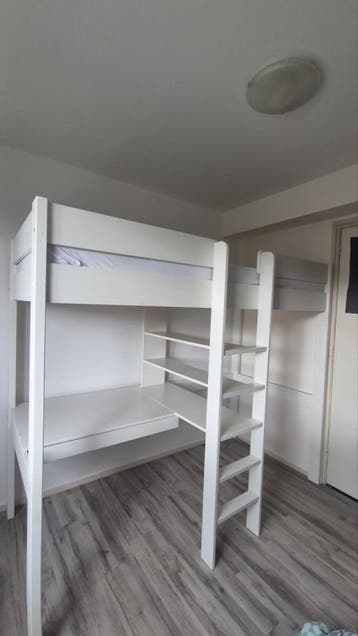 GRATIS Hoogslaper Robin met bureau. Zonder matras