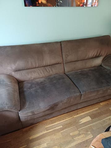 GRATIS !!Comfortabele 2x2-zitsbank, bruin, gebruikt