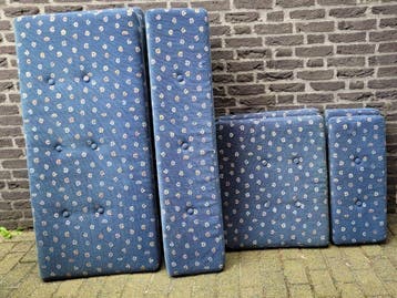 Kussens Kip Kompakt Special 37EKV 2003