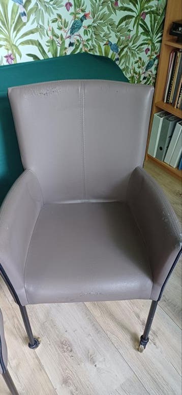 Eetkamerstoelen Knibbeler gratis
