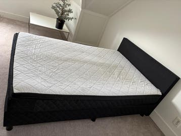 Boxcombinatie Riga - zwart - 140x200 cm GRATIS