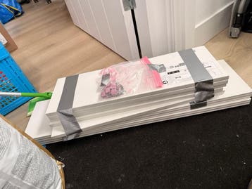 Gratis! Witte planken incl beugels