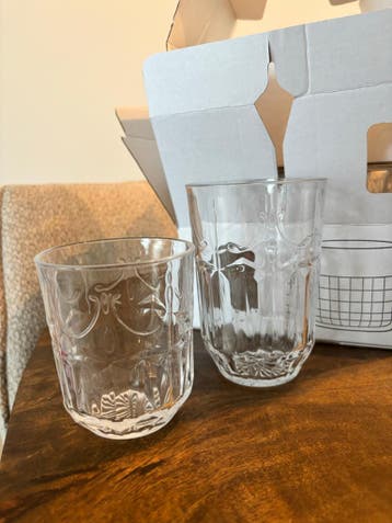 Set van 11 glazen: 6 kleine en 5 grote