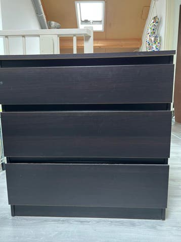 Gratis ladekast Ikea zwart 3 lades