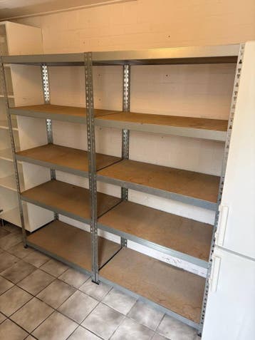 Gebruikte stellingkasten 2x - 180x90x45 cm GRATIS AFHALEN!