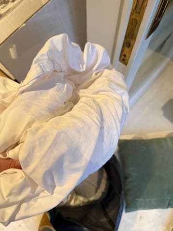 1 persoons dons deskbed, onderlaken en sierkussen