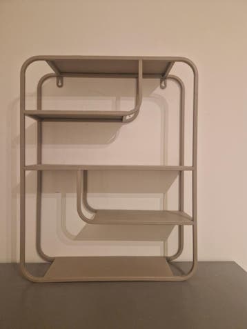 Gratis Wandrek - wall rack