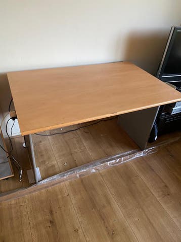 Gratis ophalen praktisch bureau
