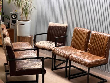 Gratis op te halen: 6 eetkamer stoelen