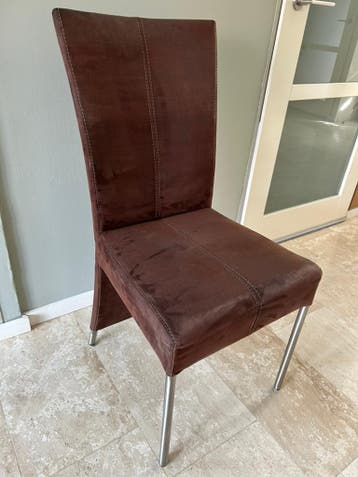 Gratis 6 stoelen
