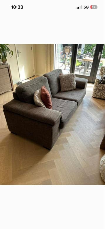 Comfortabele 3-zitsbank in neutrale kleur