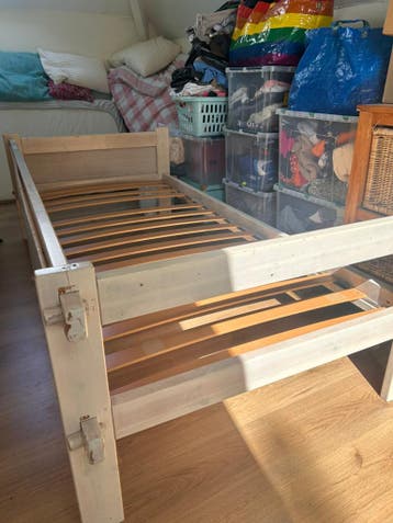 Een persoonsbed incl. zorgmatras GRATIS