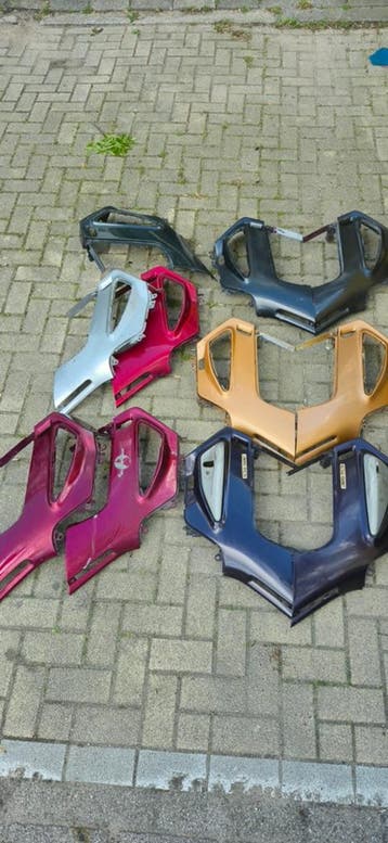 Honda pan Europeanen ST1100 Zijkappen (onder)