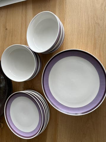 Gratis Villeroy & Boch servies (5 grote, 8 ontbijt, 6 soep)