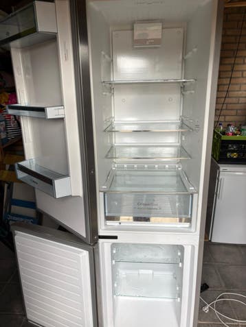 Defecte Bosch koelvriescombinatie - Gratis af te halen