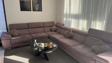 Grote hoekbank (gratis)
