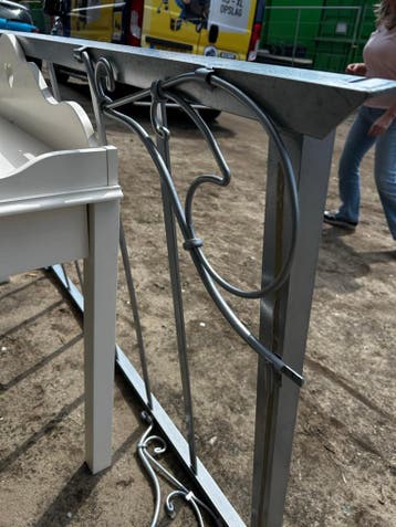 GRATIS IJZEREN BED 1 PERSOONS