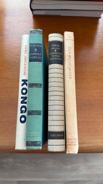 4x Vintage Boeken: Jungle Dokter, Kongo, Olifanten, Oerwoudj
