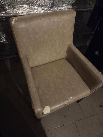 6 eetkamer stoelen deel bekleding los gratis afhalen