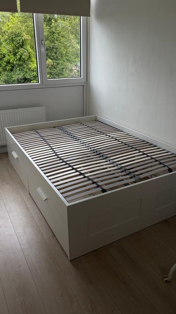 Ikea wit tweepersoons bed met lades en lattenbodem