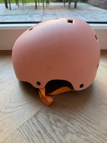 NKX Brain Saver Helm (Small, 50-53.5cm) / Helmet for kids