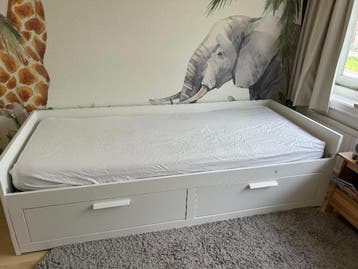Gratis Brimnes bedbank met 2 lades