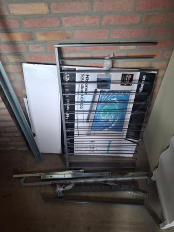Gratis Ikea komplement broekophangsysteem en overige