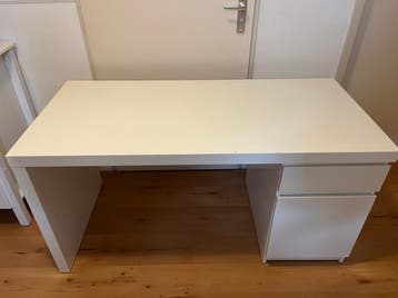 Wit IKEA MALM Bureau (140 x 65cm)