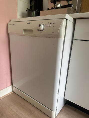 Zanussi vaatwasser - ophalen zaterdag 30 mei