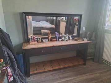 Kaptafel / dressoir van hout (zwart)
