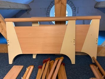 Gratis een persoons bed. Zelf in elkaar zetten.