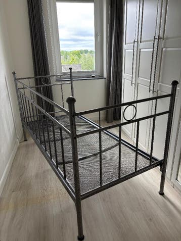 Authentiek ledikant
