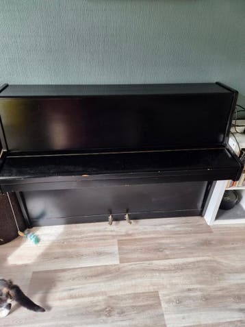 Ronisch Zwarte Piano - Gebruikt